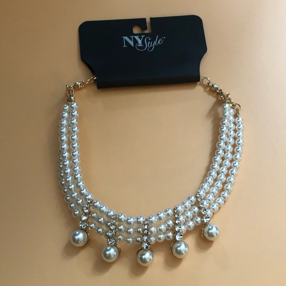NY Style Faux Pearl Choker Necklace
